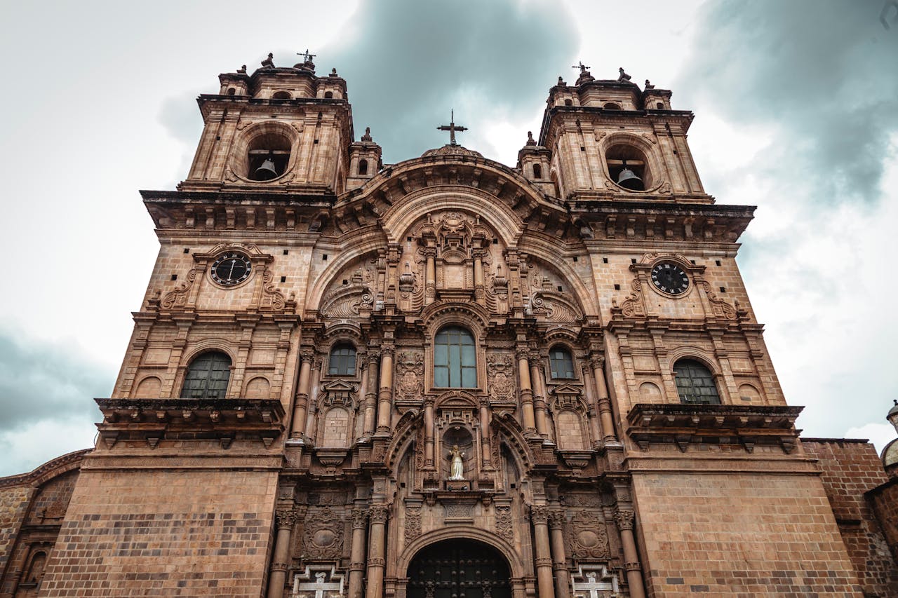 ¿Virreinal o clonolial?